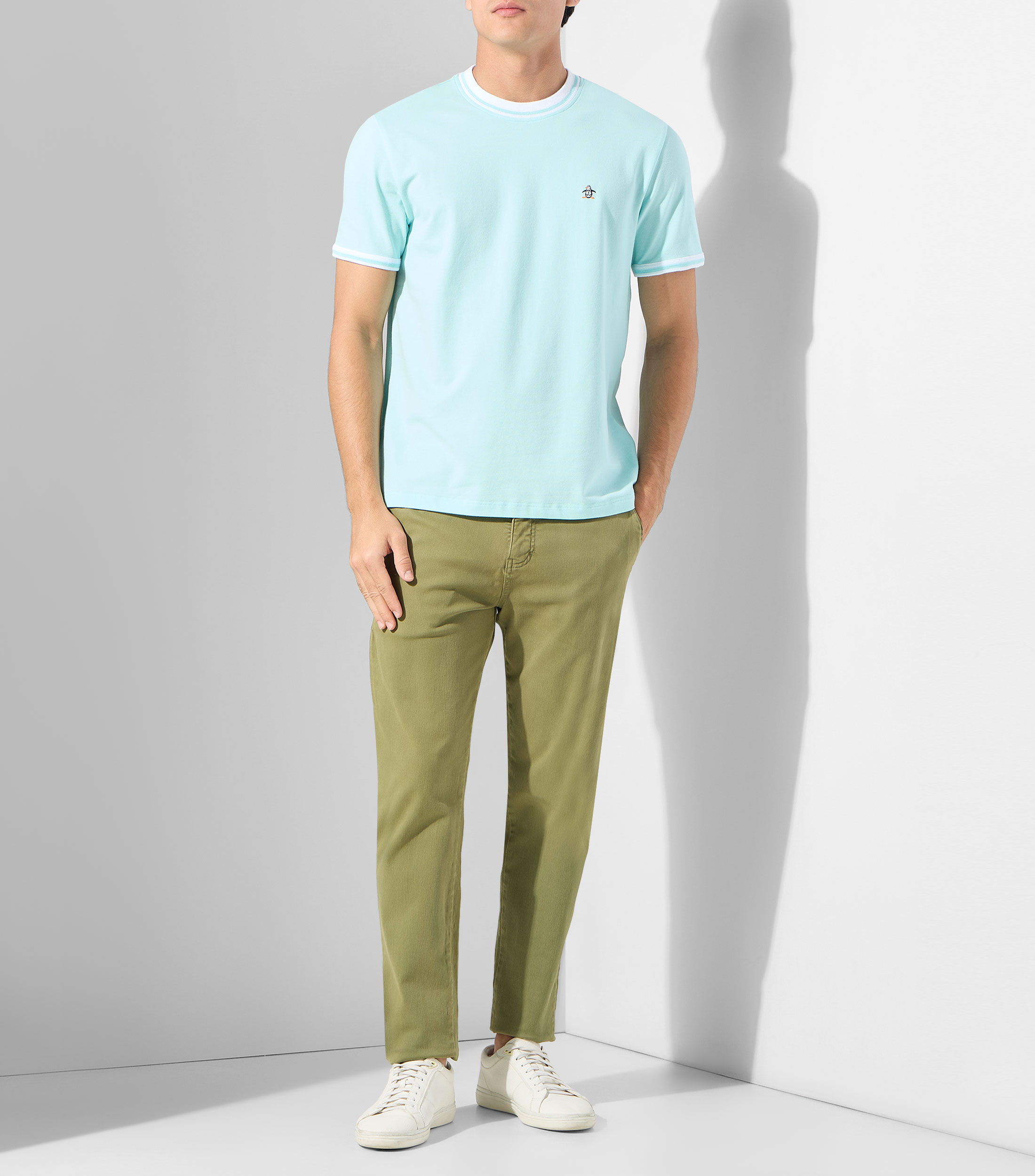 Playera cuello redondo manga corta lisa Hombre
